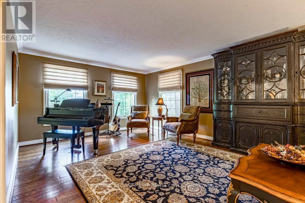 225 SHOREACRES ROAD