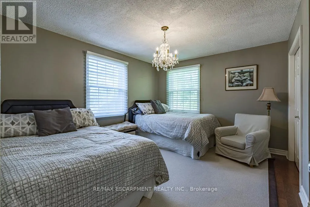 225 SHOREACRES ROAD