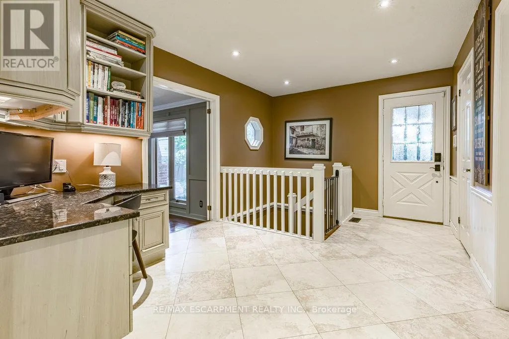 225 SHOREACRES ROAD
