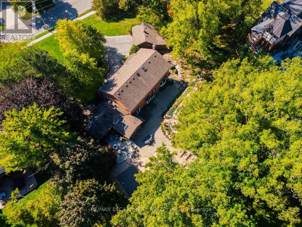 225 SHOREACRES ROAD