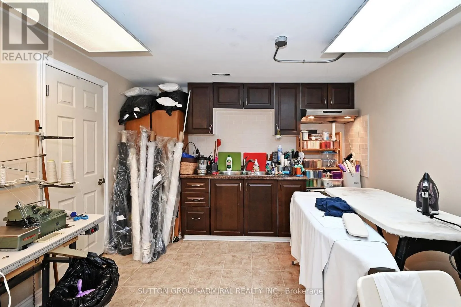 47 TOBERMORY DRIVE