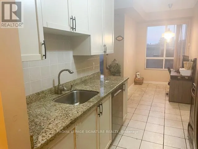 224 - 25 KINGSBRIDGE GARDEN CIRCLE SE