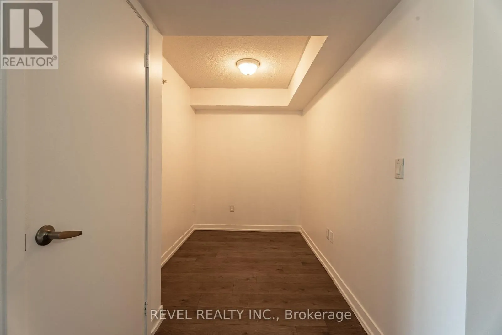 412 - 1420 DUPONT STREET
