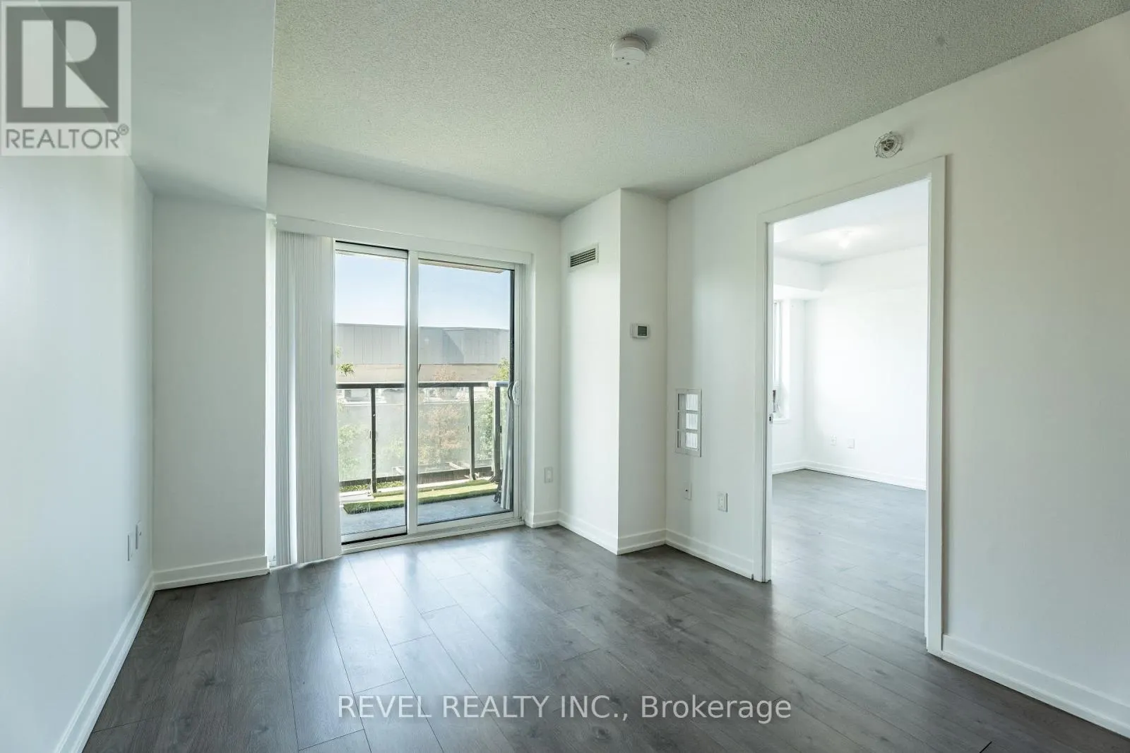 412 - 1420 DUPONT STREET