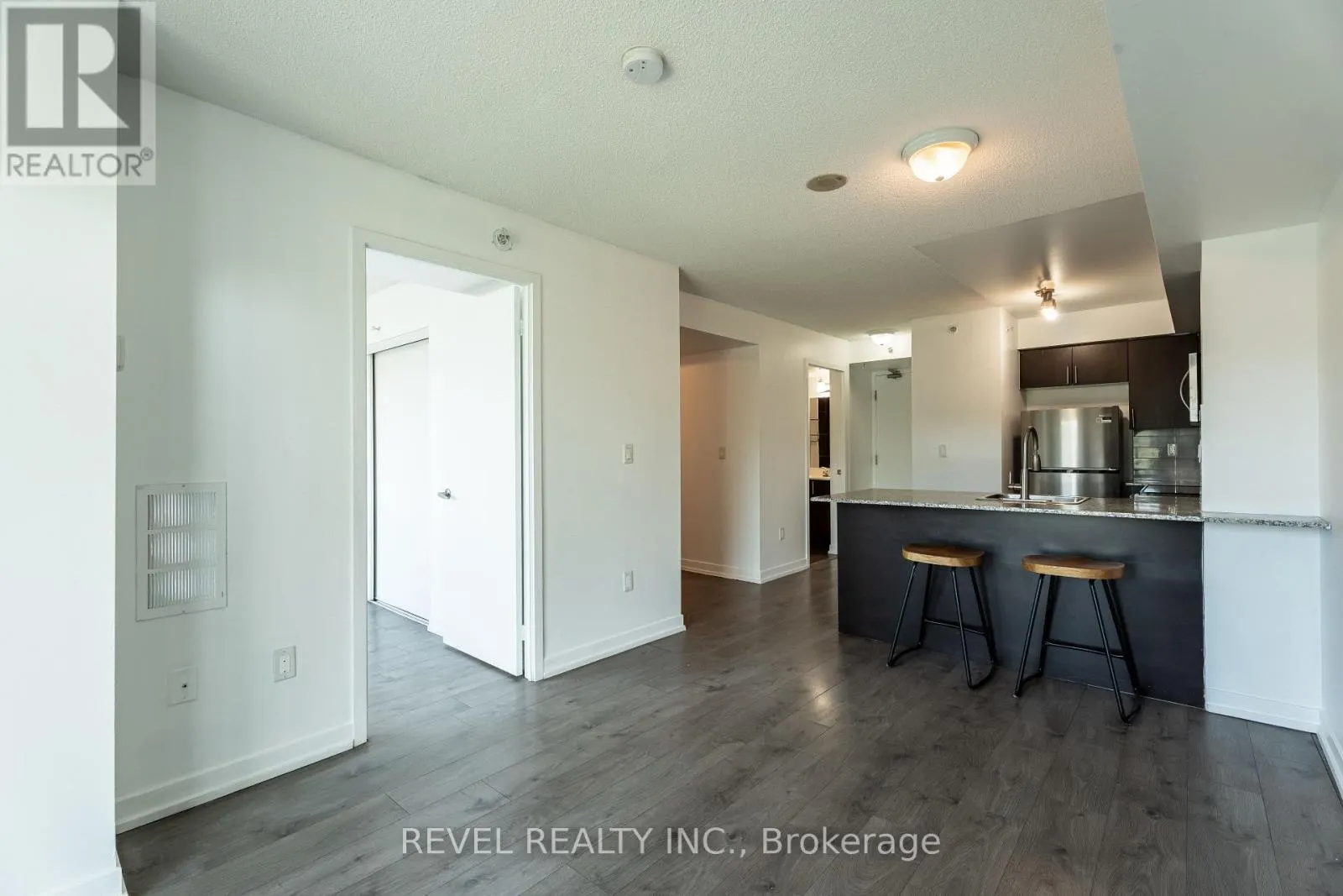 412 - 1420 DUPONT STREET