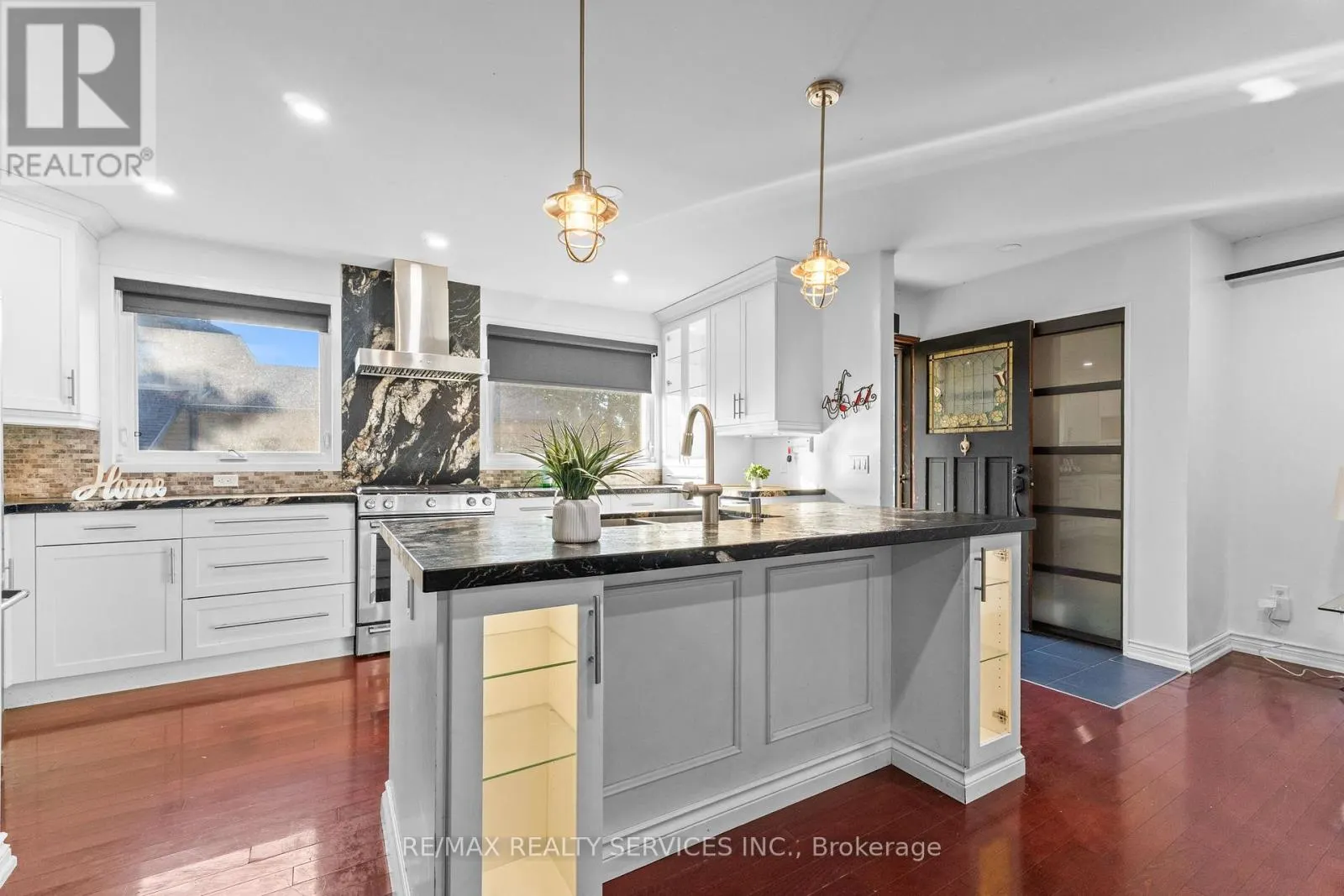 20 MADOC DRIVE