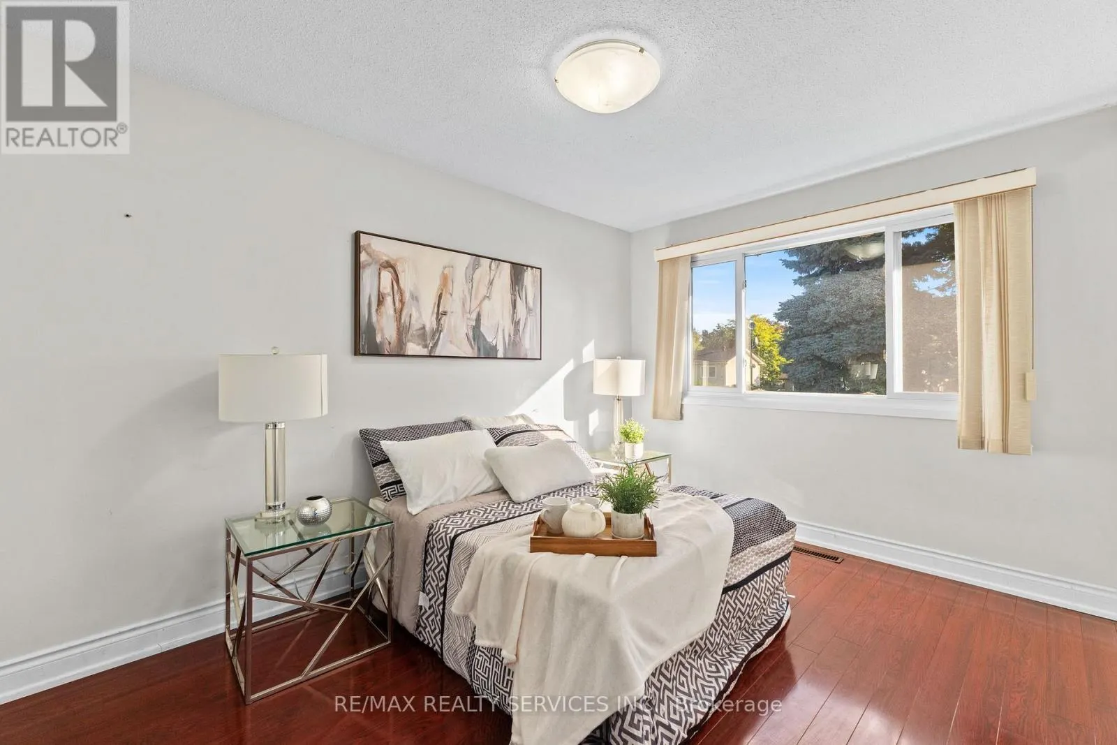 20 MADOC DRIVE