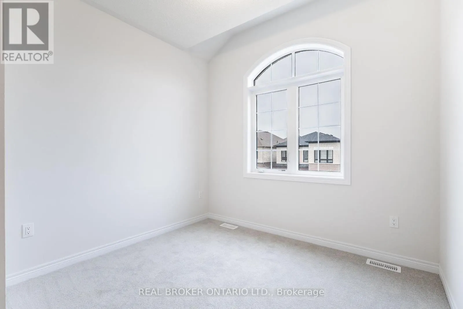 763 APPLE TERRACE