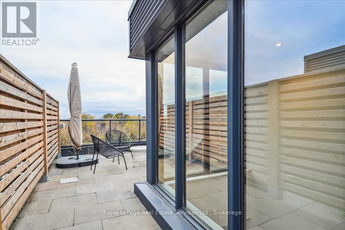330 - 35 WABASH AVENUE, #330