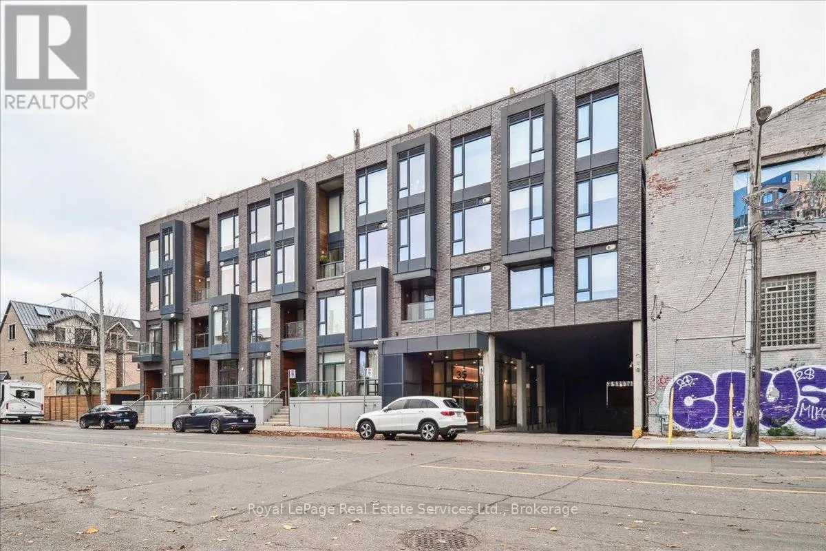 330 - 35 WABASH AVENUE, #330