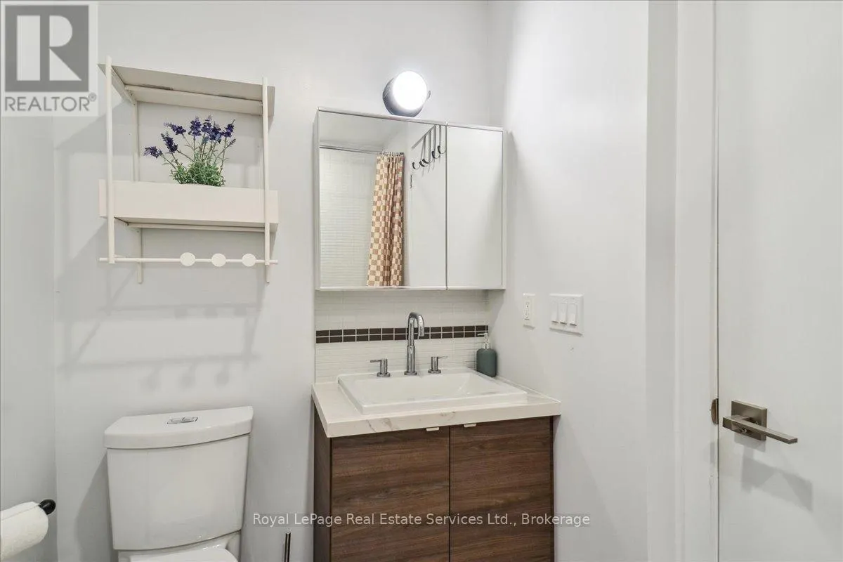 330 - 35 WABASH AVENUE, #330