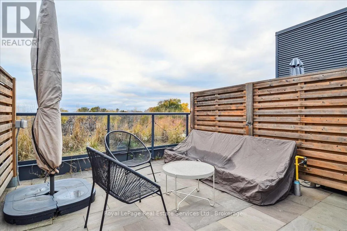 330 - 35 WABASH AVENUE, #330