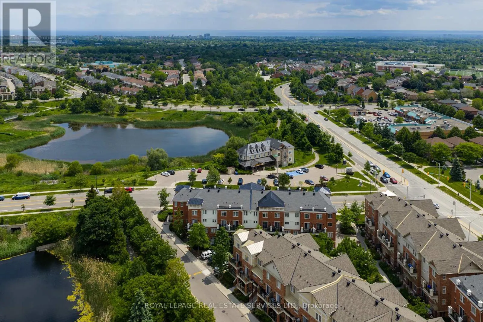 10 - 15 HAYS BOULEVARD