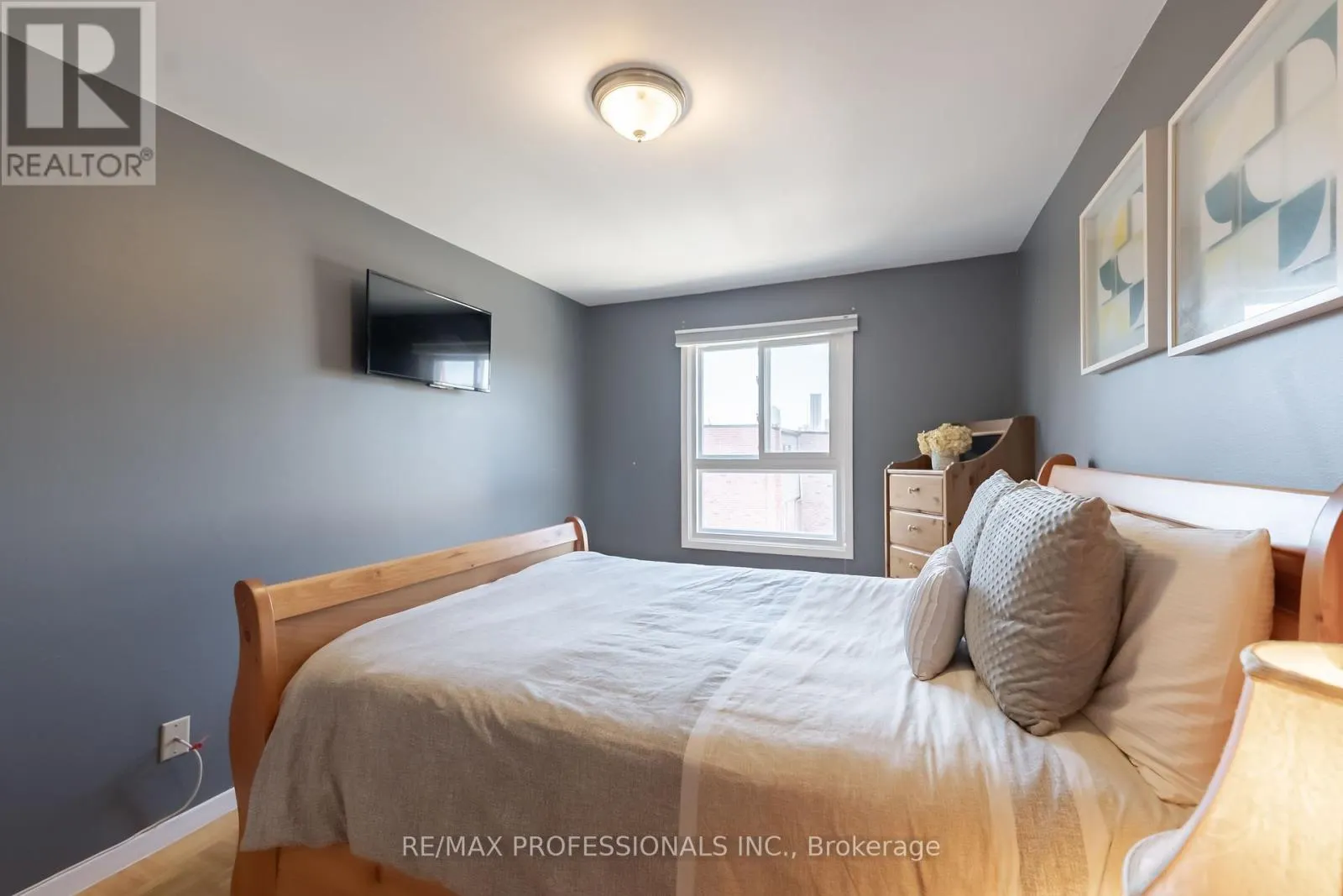 65 - 405 HYACINTHE BOULEVARD