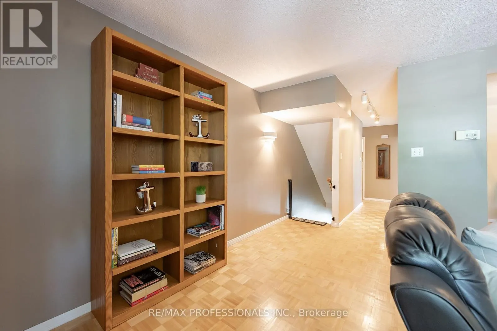 65 - 405 HYACINTHE BOULEVARD