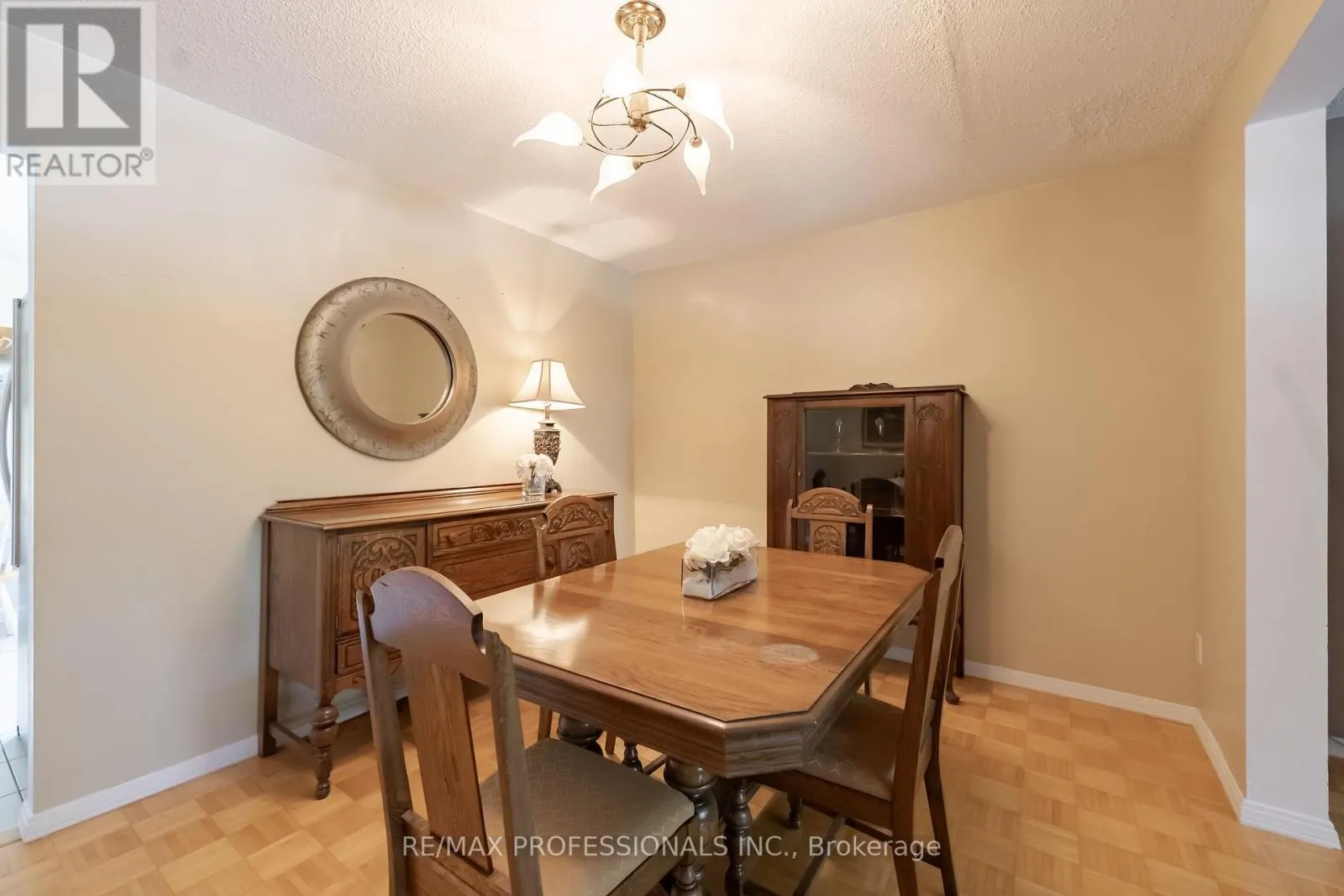65 - 405 HYACINTHE BOULEVARD