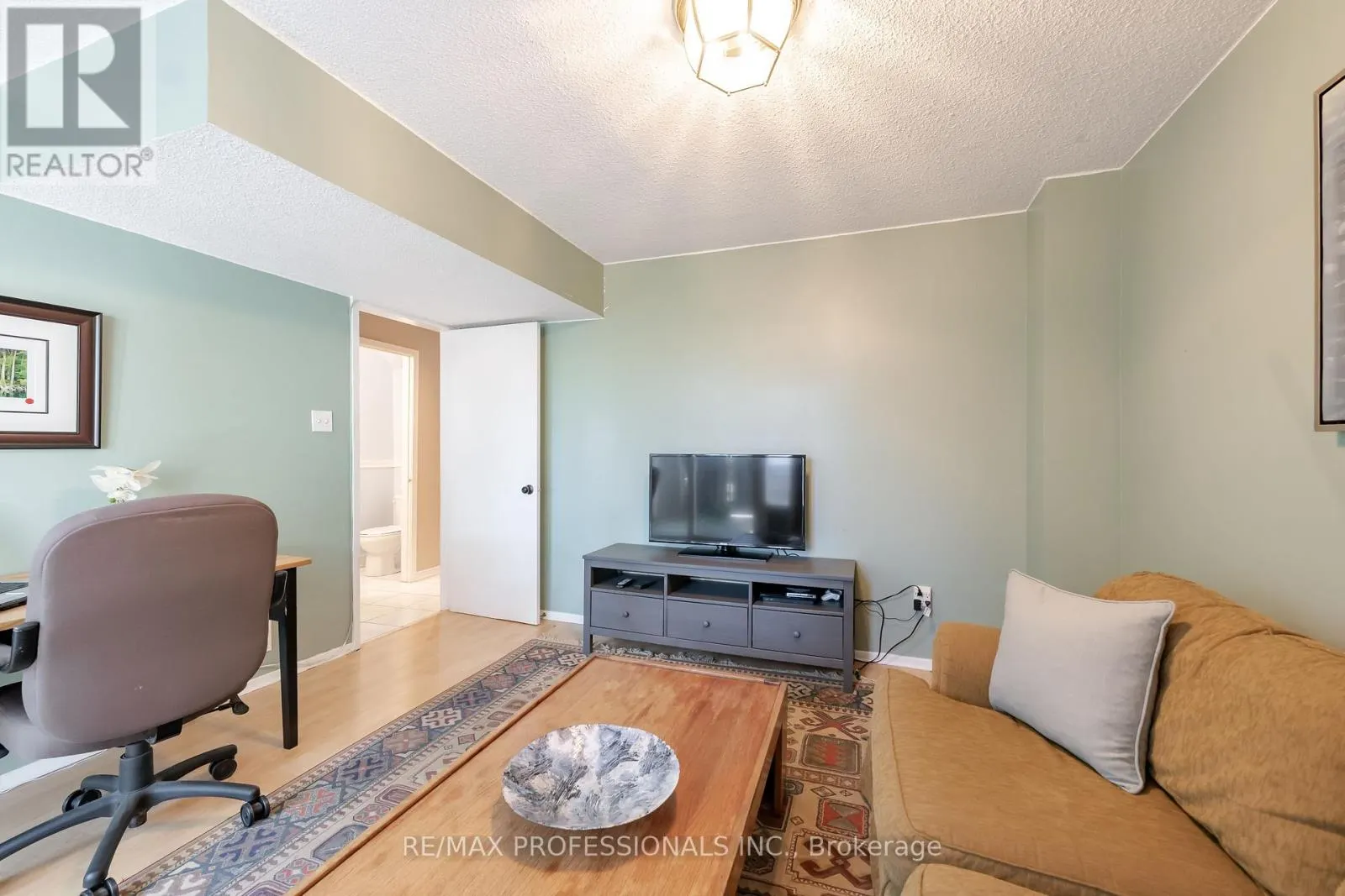 65 - 405 HYACINTHE BOULEVARD