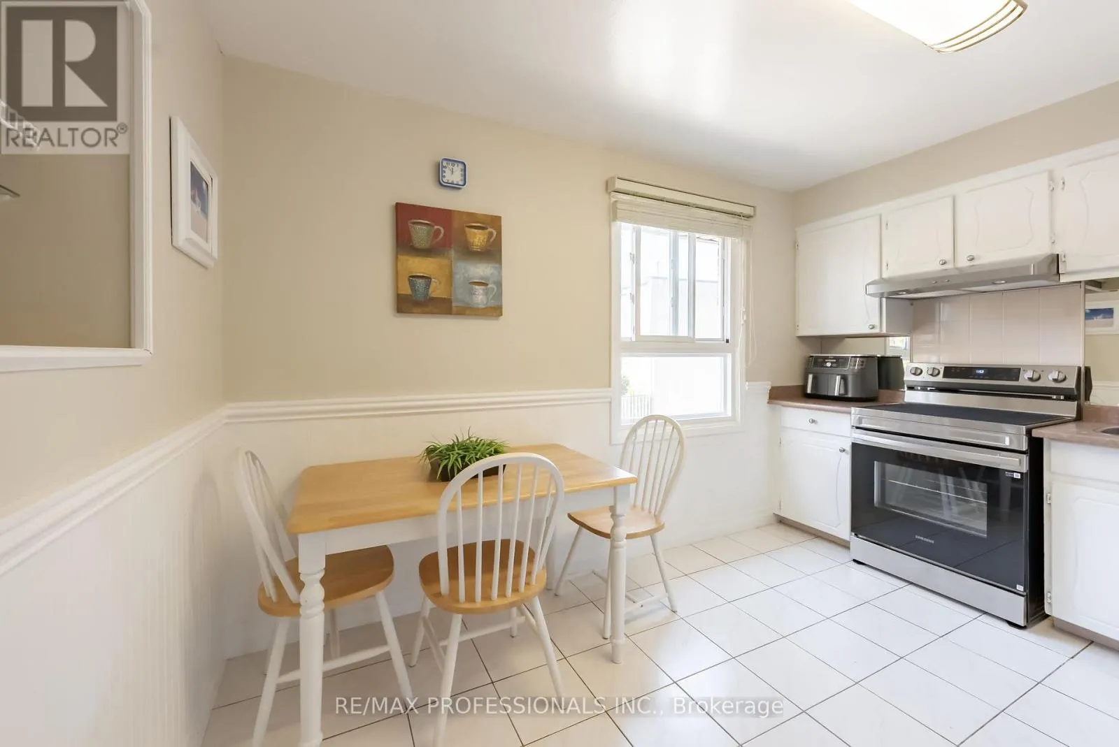 65 - 405 HYACINTHE BOULEVARD