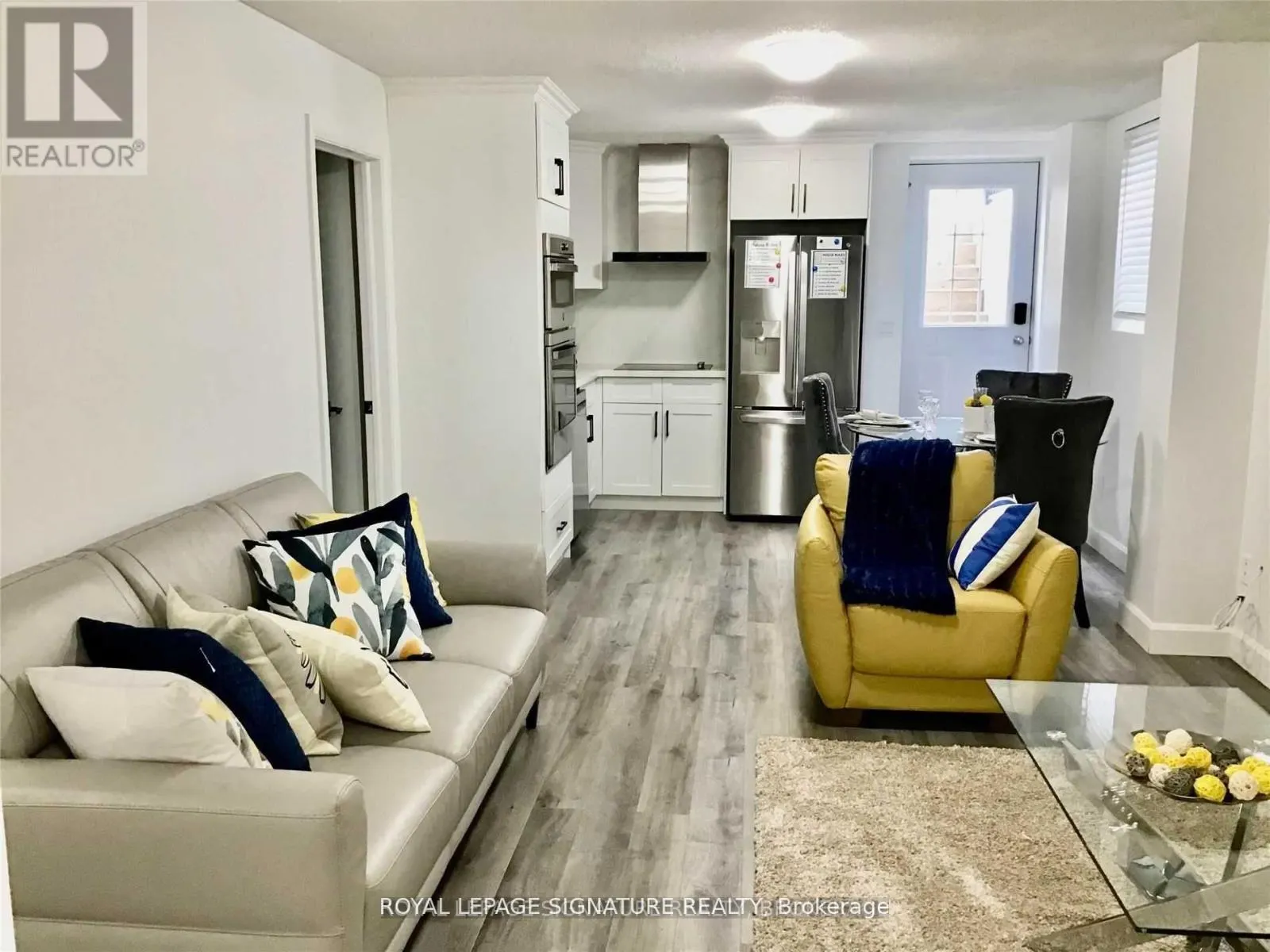 751 PITCHER PLACE