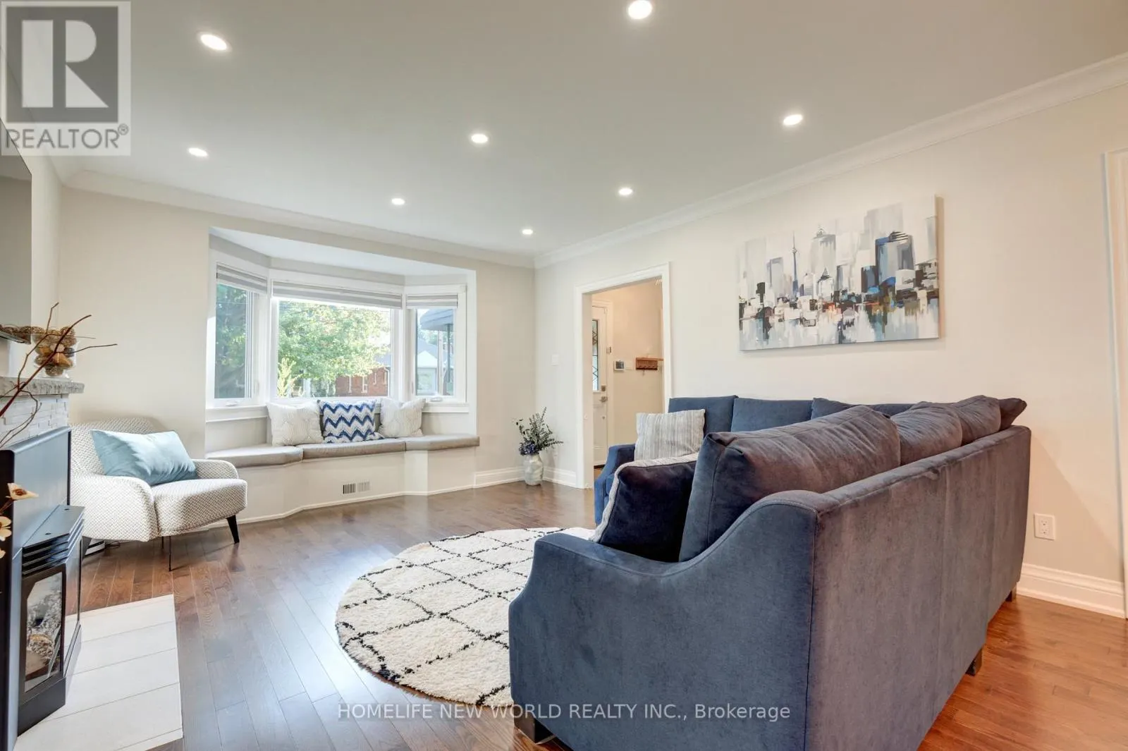 42 ELEVENTH STREET N