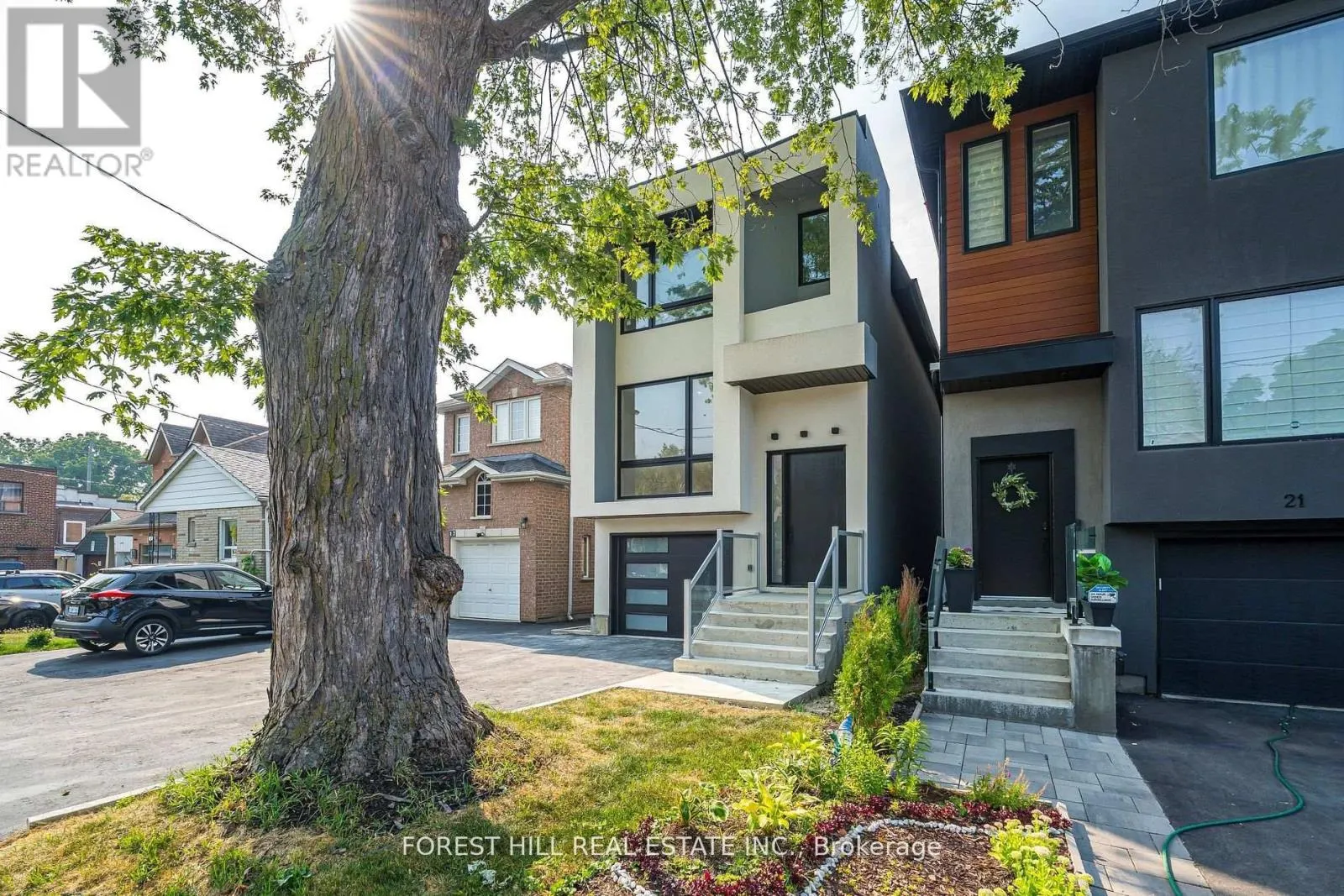 19 SIMPSON AVENUE