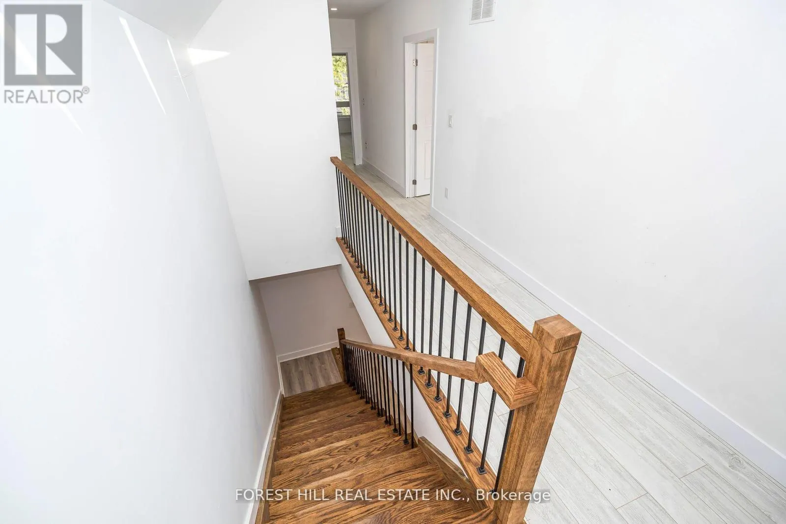 19 SIMPSON AVENUE
