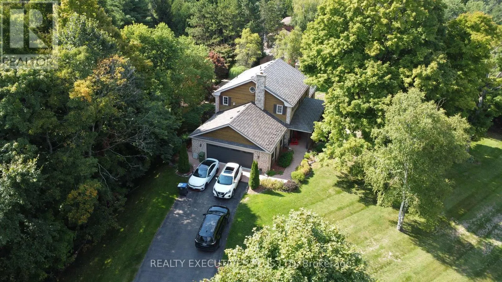 33 GIBSON LAKE DRIVE