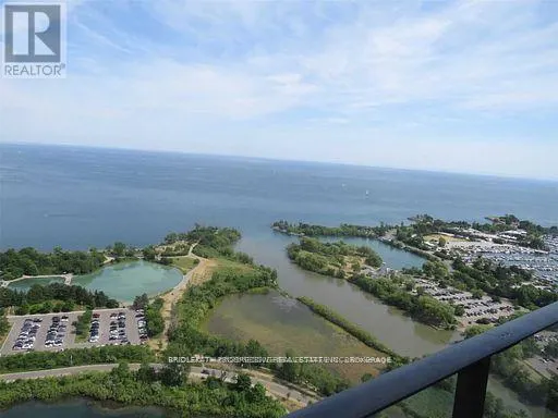 3918 - 30 SHORE BREEZE DRIVE