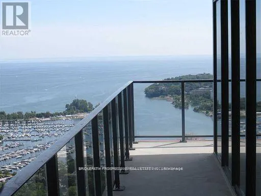 3918 - 30 SHORE BREEZE DRIVE