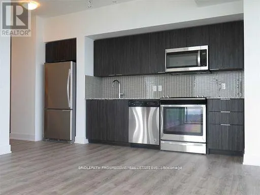 3918 - 30 SHORE BREEZE DRIVE