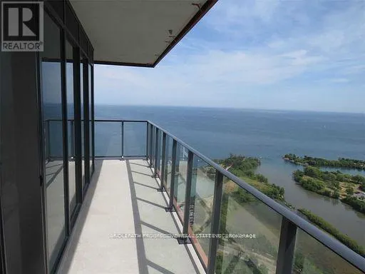 3918 - 30 SHORE BREEZE DRIVE