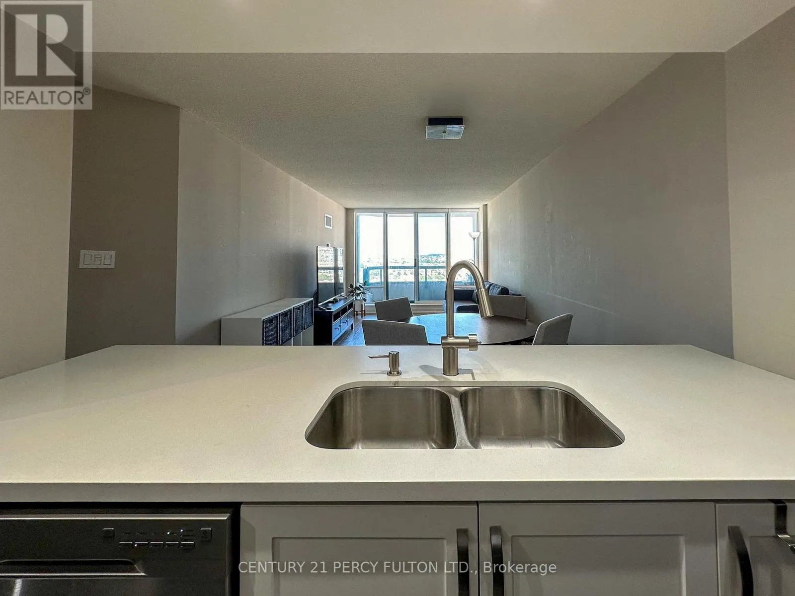 1511 - 550 WEBB DRIVE