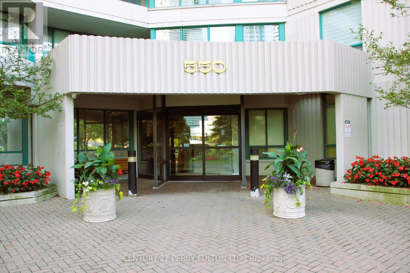 1511 - 550 WEBB DRIVE