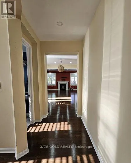 4 MERCEDES ROAD