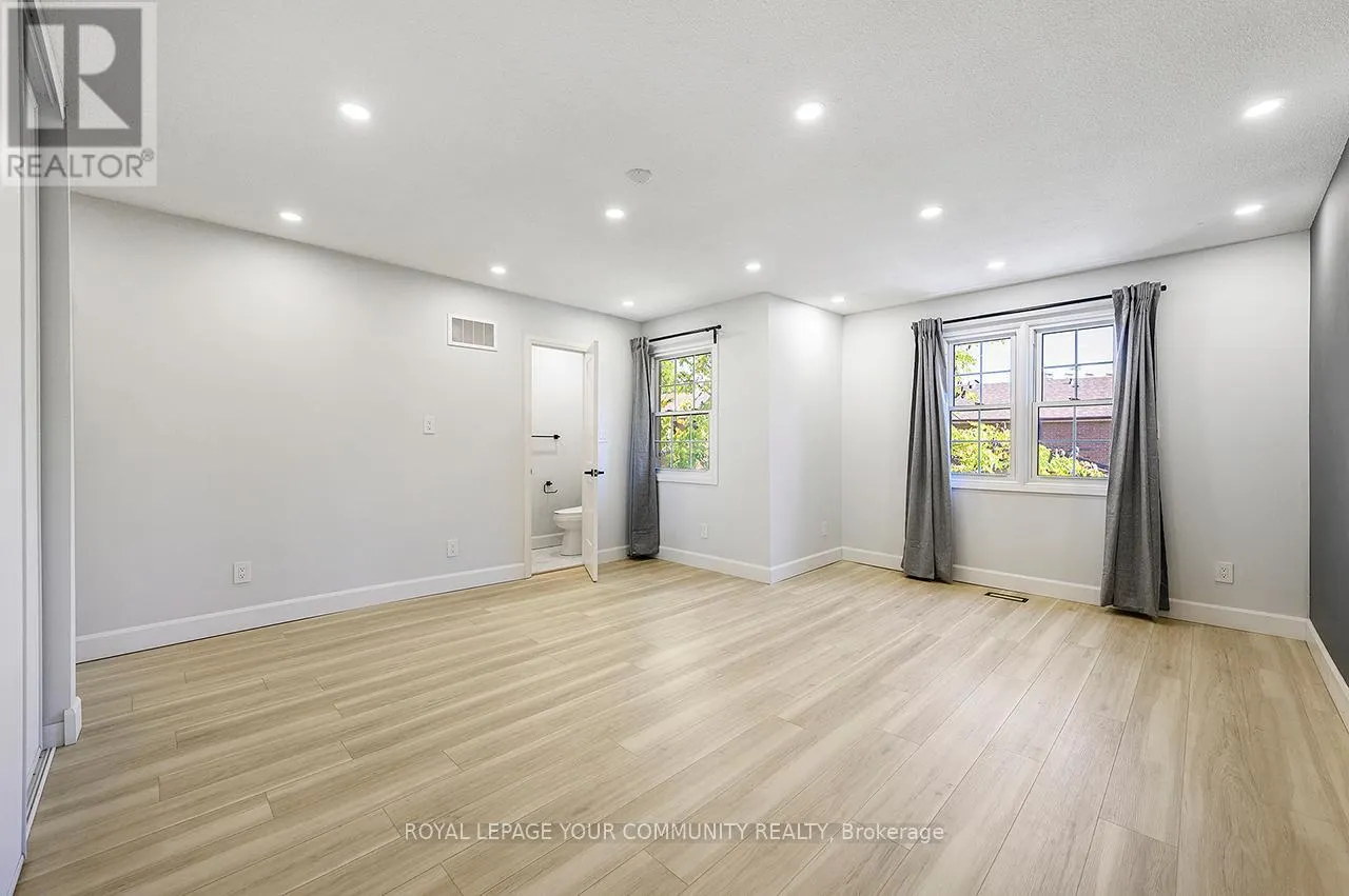 102 - 2120 RATHBURN ROAD E