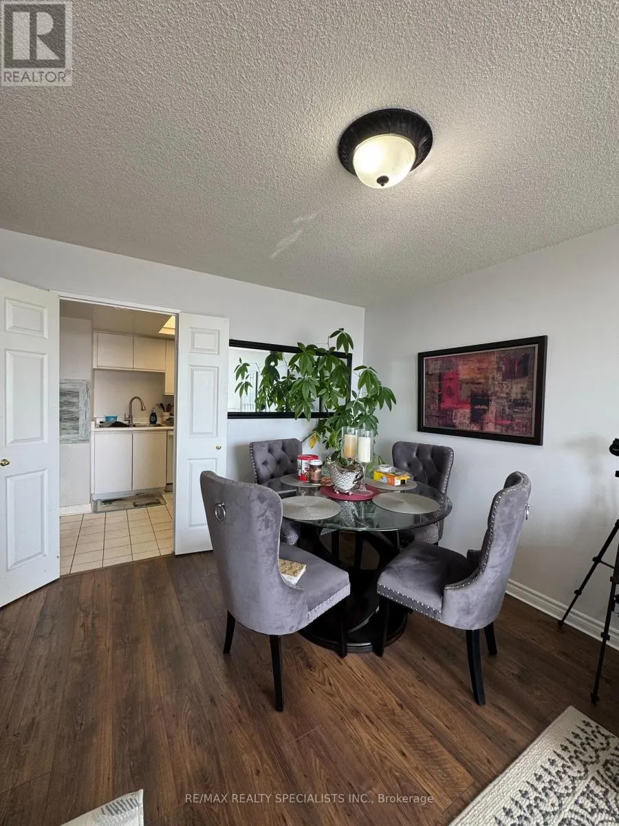 1807 - 4460 TUCANA COURT