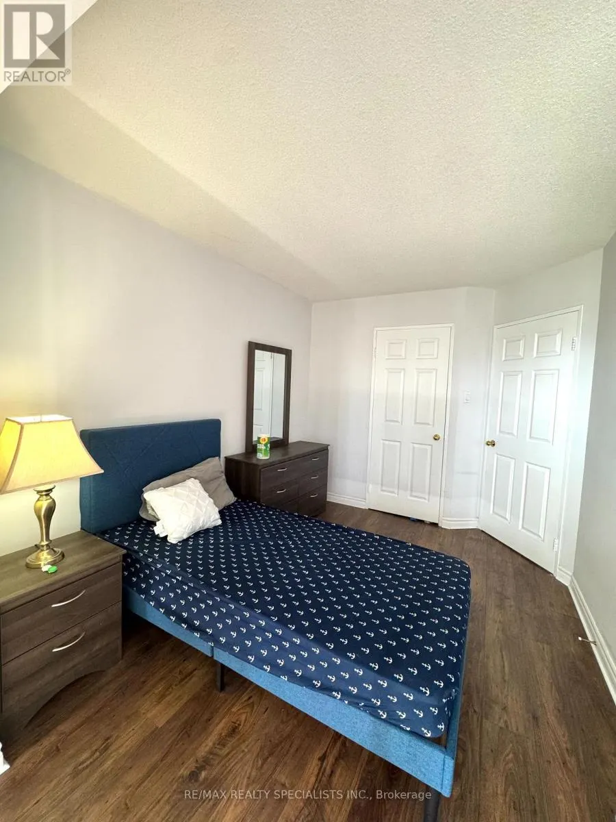 1807 - 4460 TUCANA COURT