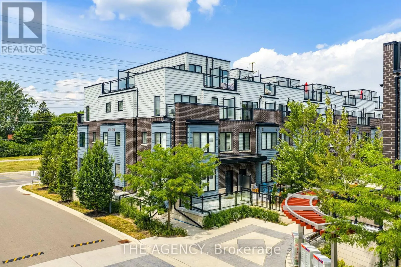 10 - 2212 BROMSGROVE ROAD