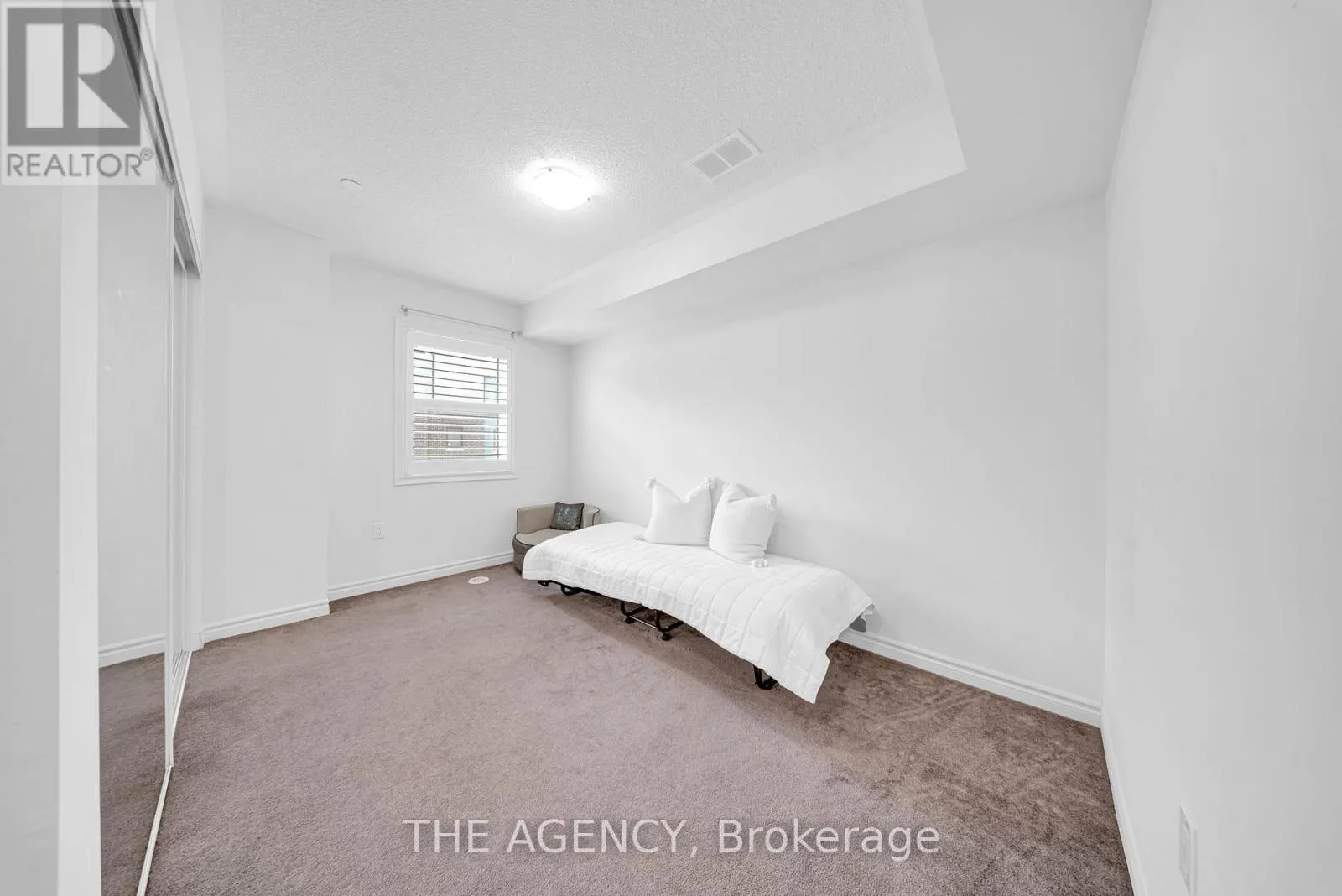 10 - 2212 BROMSGROVE ROAD