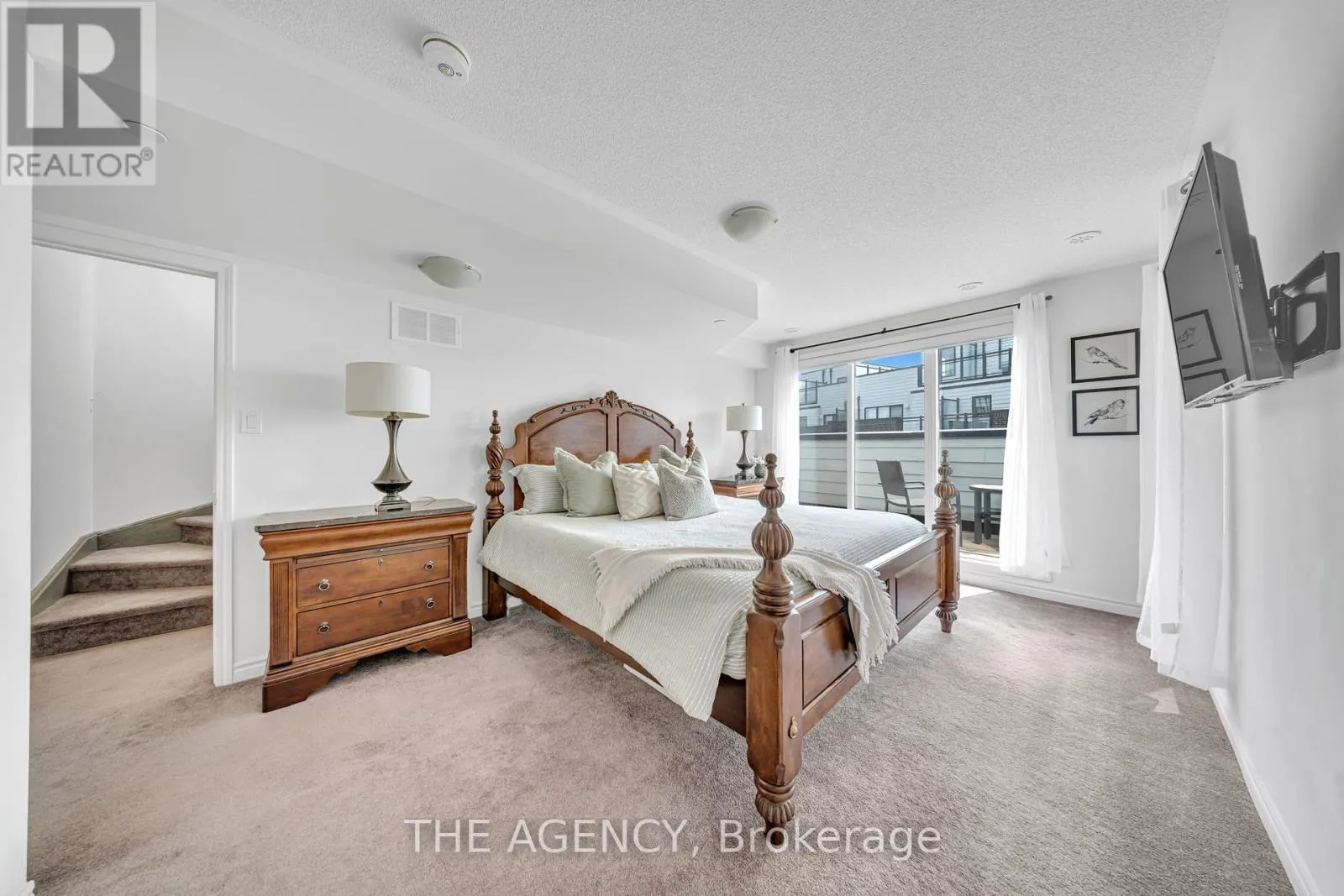 10 - 2212 BROMSGROVE ROAD