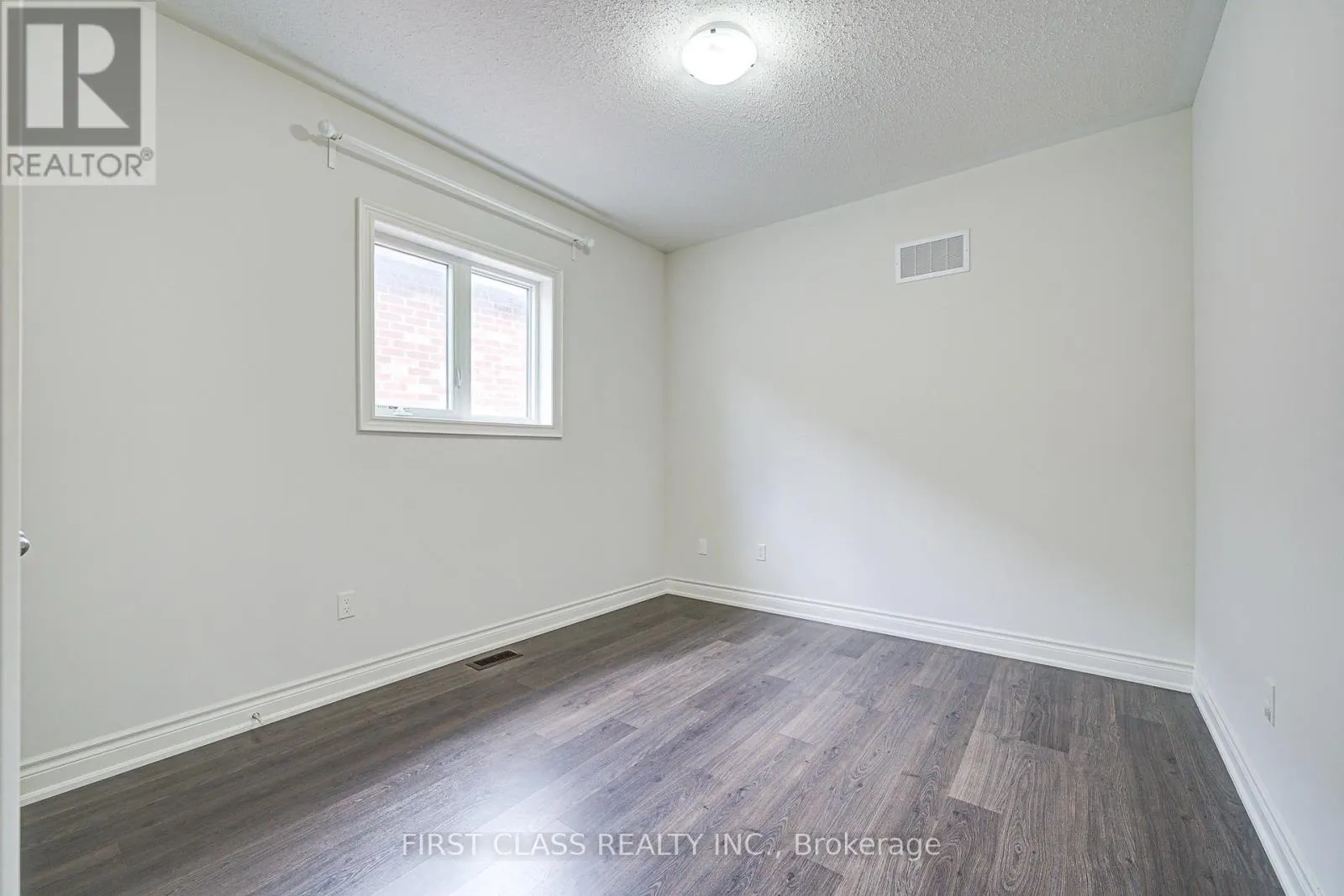 3103 STREAMWOOD PASSAGE