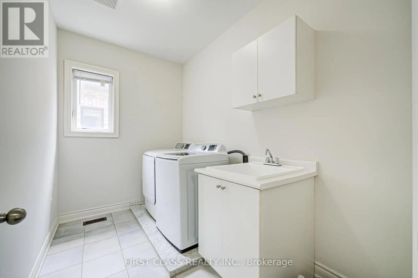 3103 STREAMWOOD PASSAGE