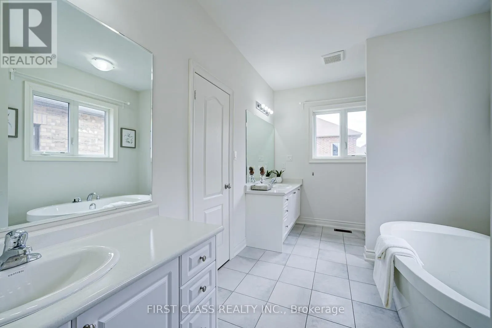 3103 STREAMWOOD PASSAGE