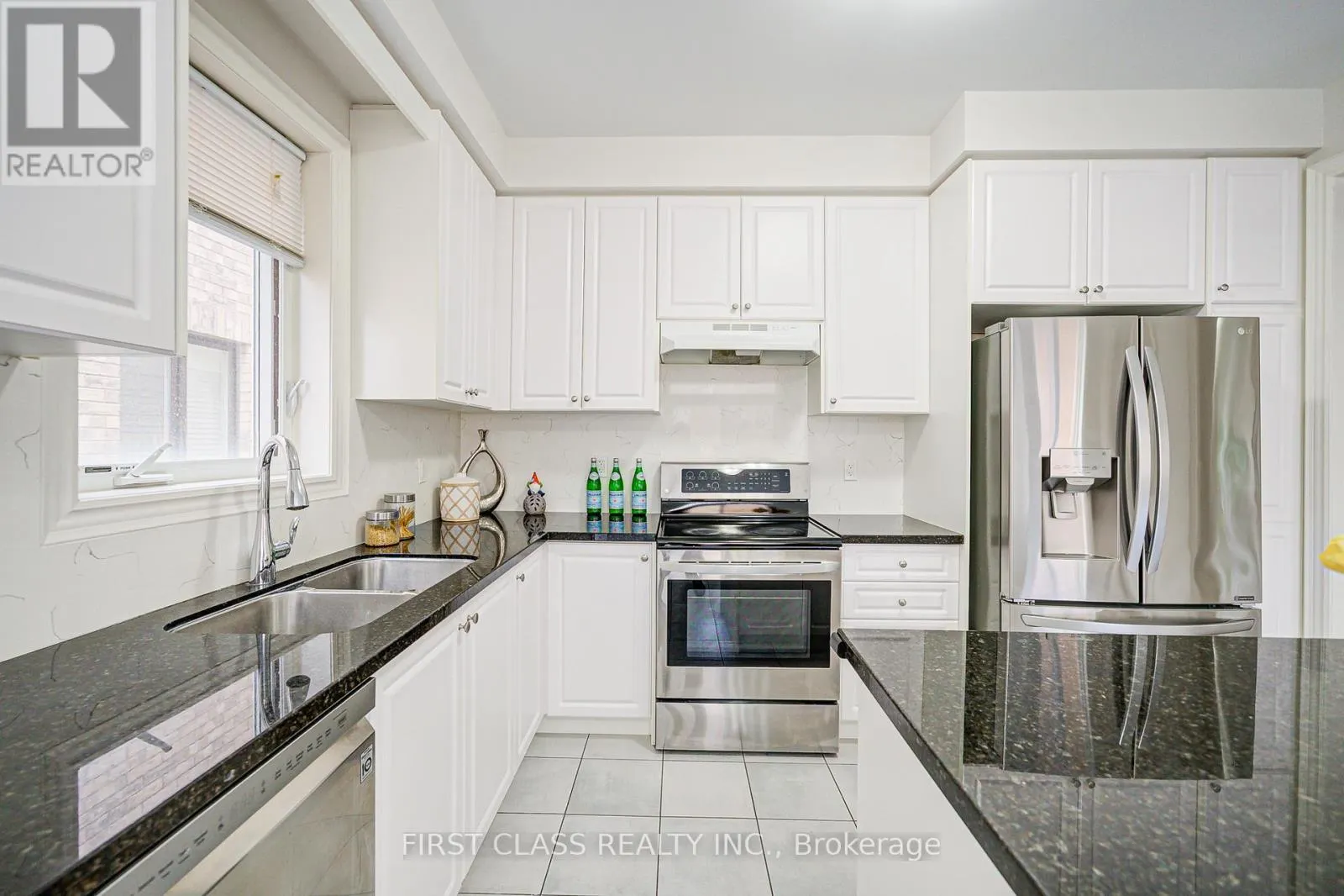 3103 STREAMWOOD PASSAGE