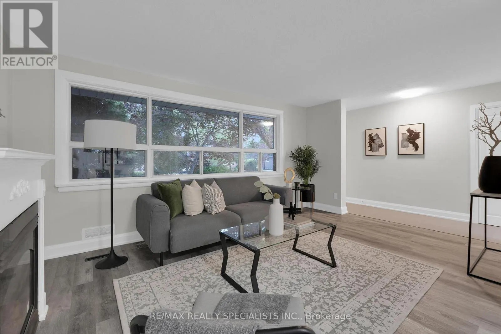 51 FLORENCE DRIVE