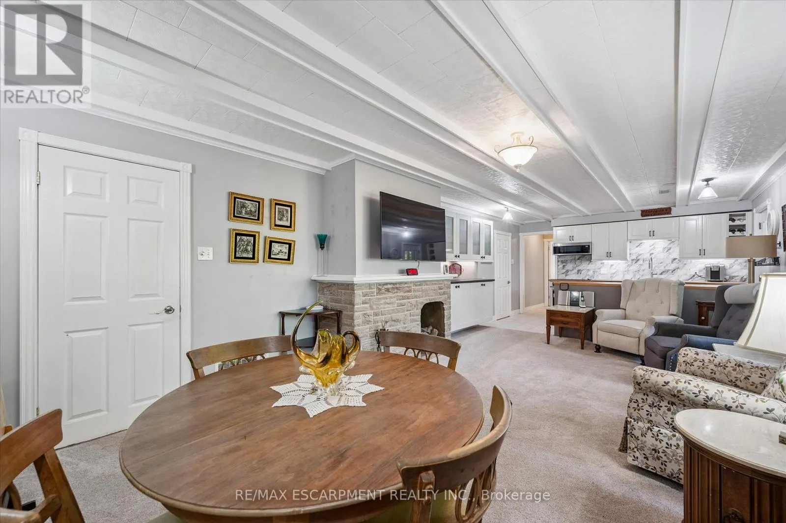 19 STEWARTTOWN ROAD