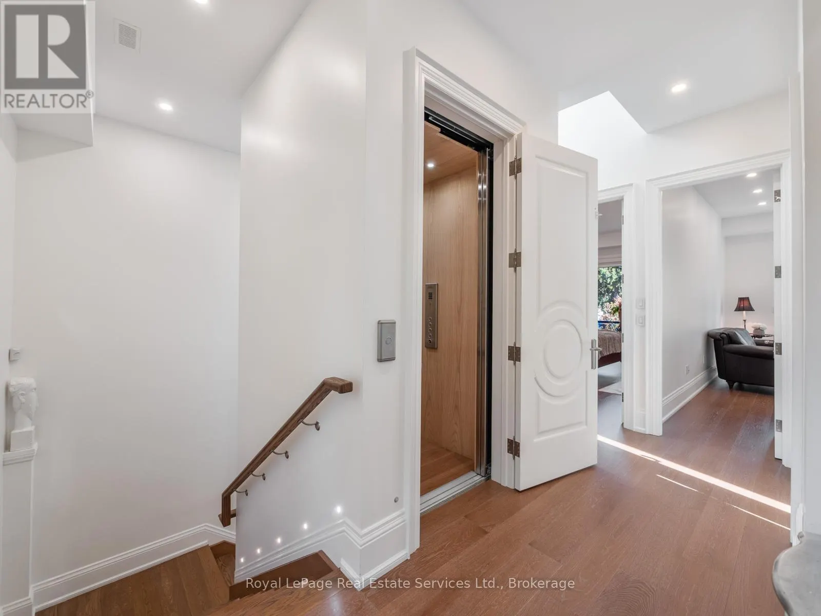 36 ANDERSON STREET