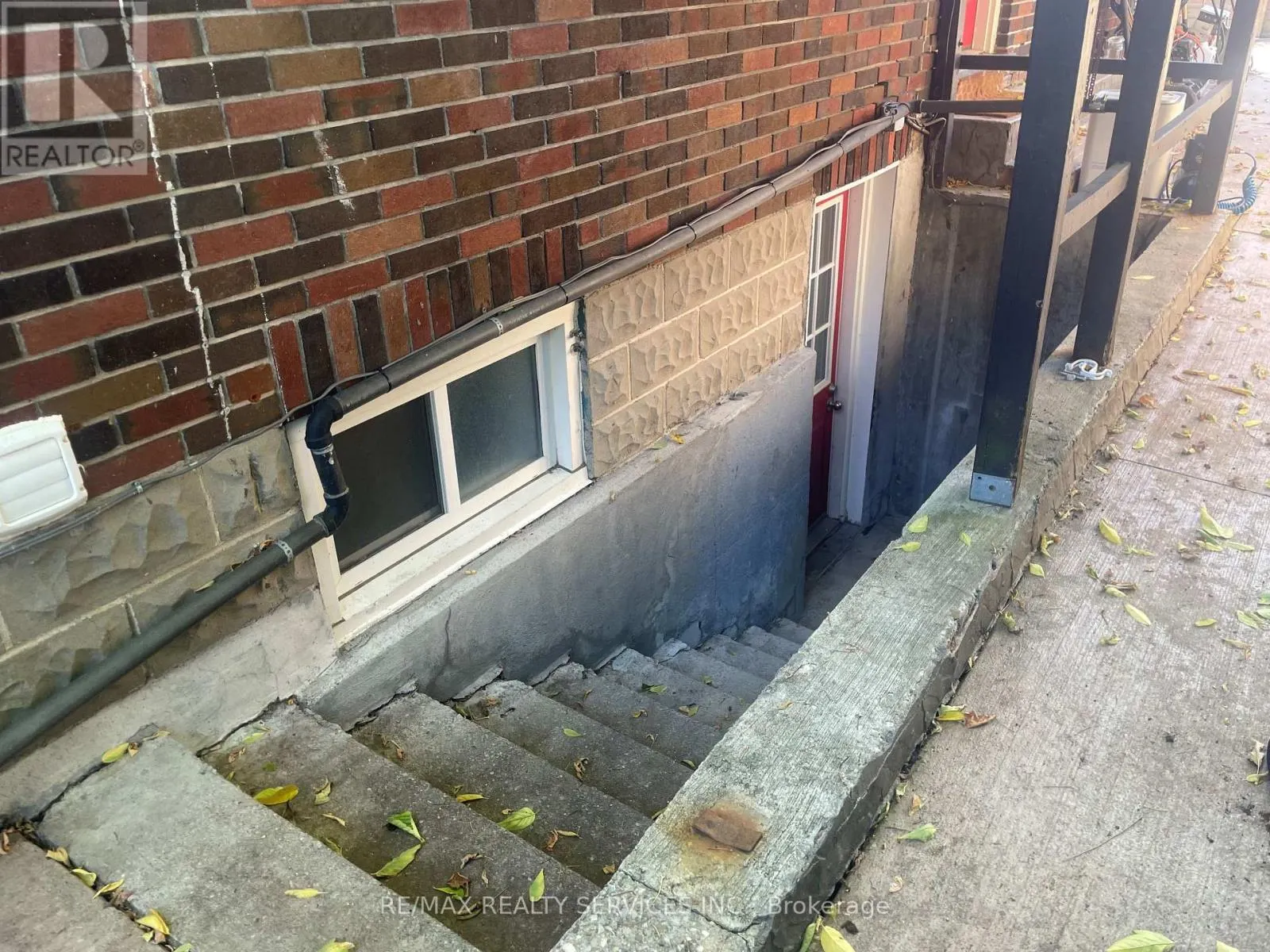 LOWER - 2 CRAIG STREET