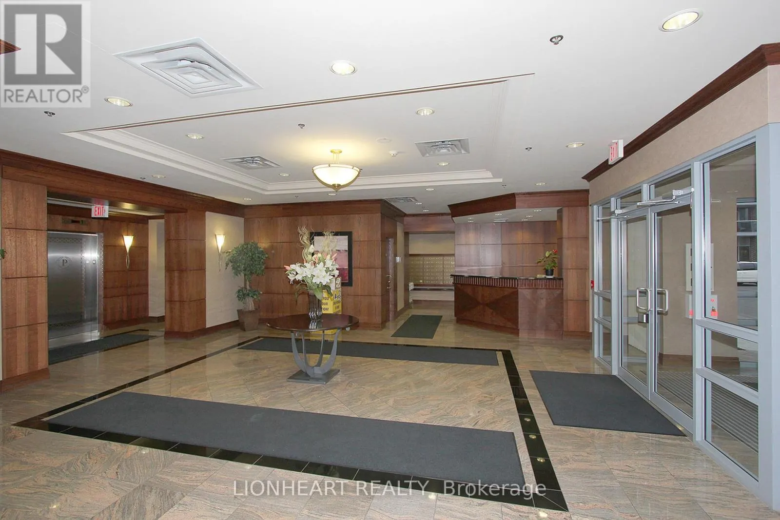 709 - 5 MICHAEL POWER PLACE