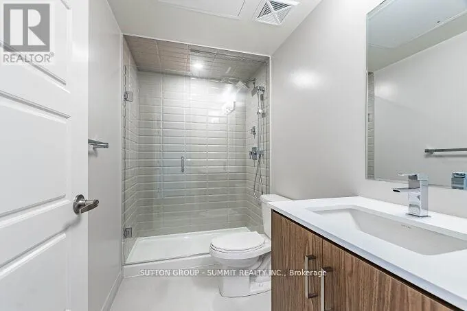 809 - 3006 WILLIAM CUTMORE BOULEVARD